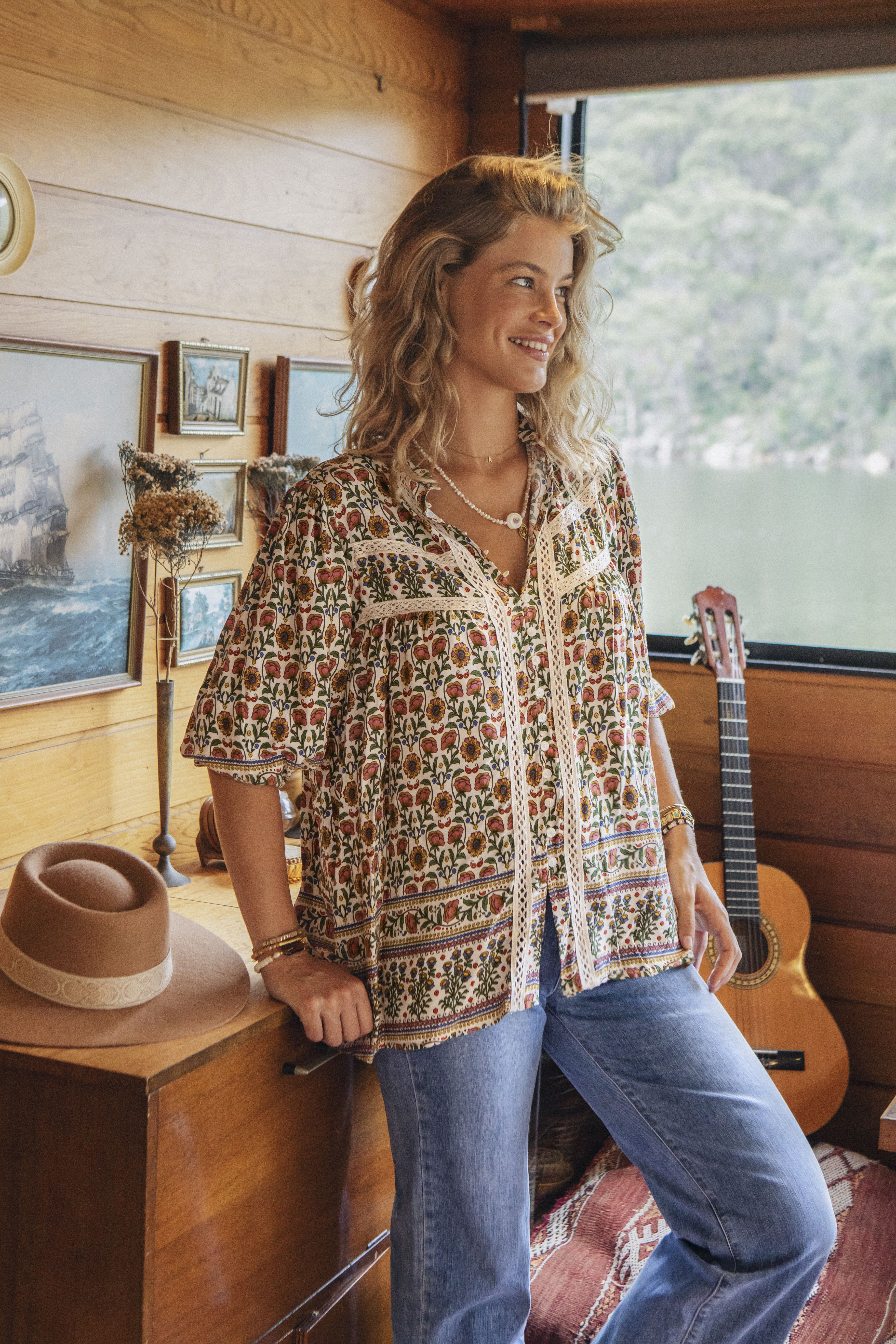 Bee Blouse - Harlowe