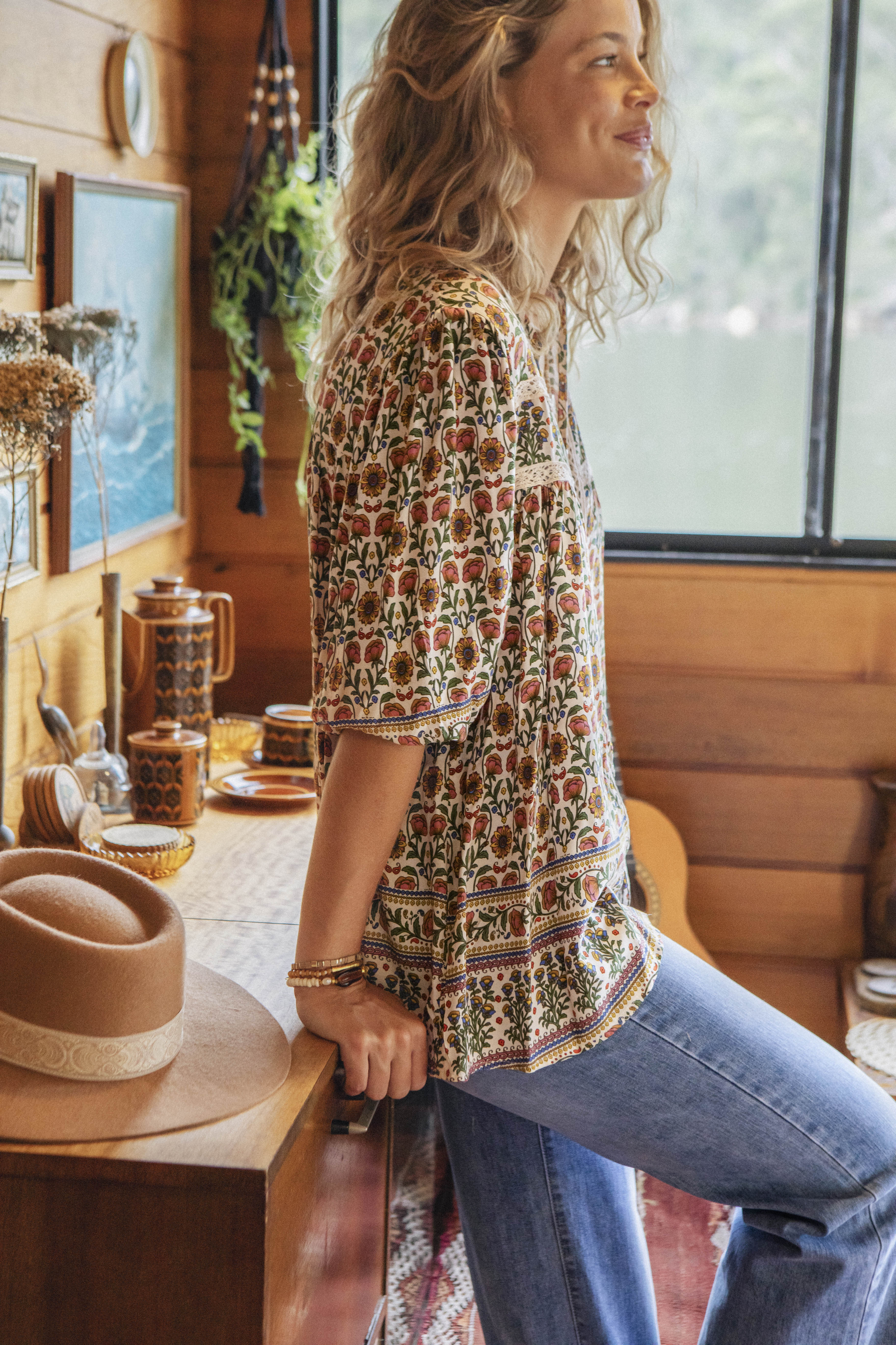 Bee Blouse - Harlowe